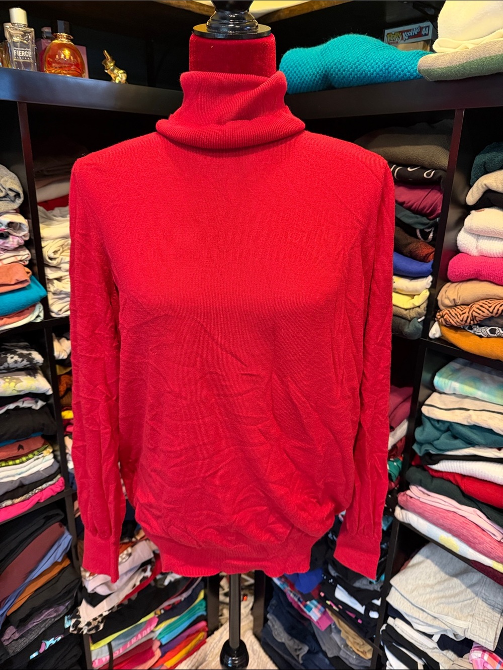 #469. 🪷 red turtle neck. Xl
